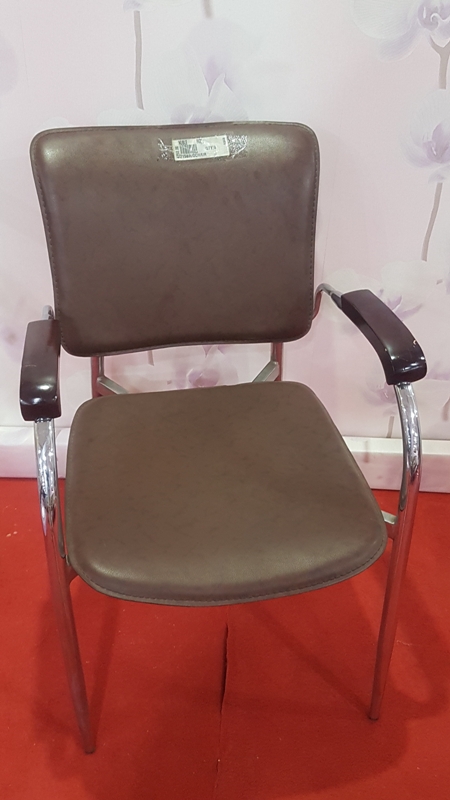 215BR-OCHAIR